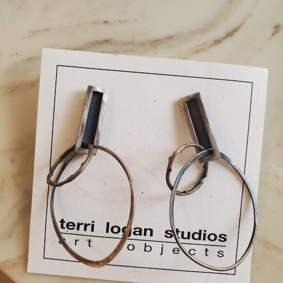 NWT Terri Logan silver loop earrings - Picture 2 of 3